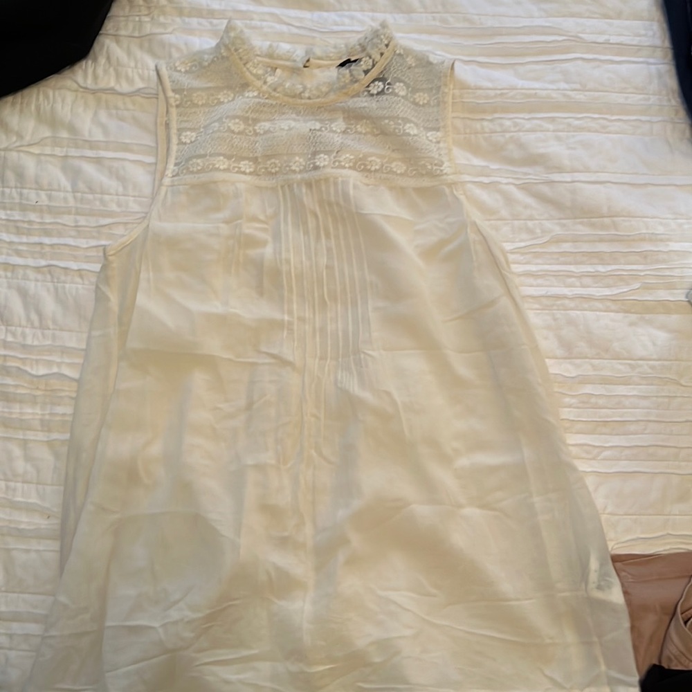 HM sleeveless blouse womens size 4